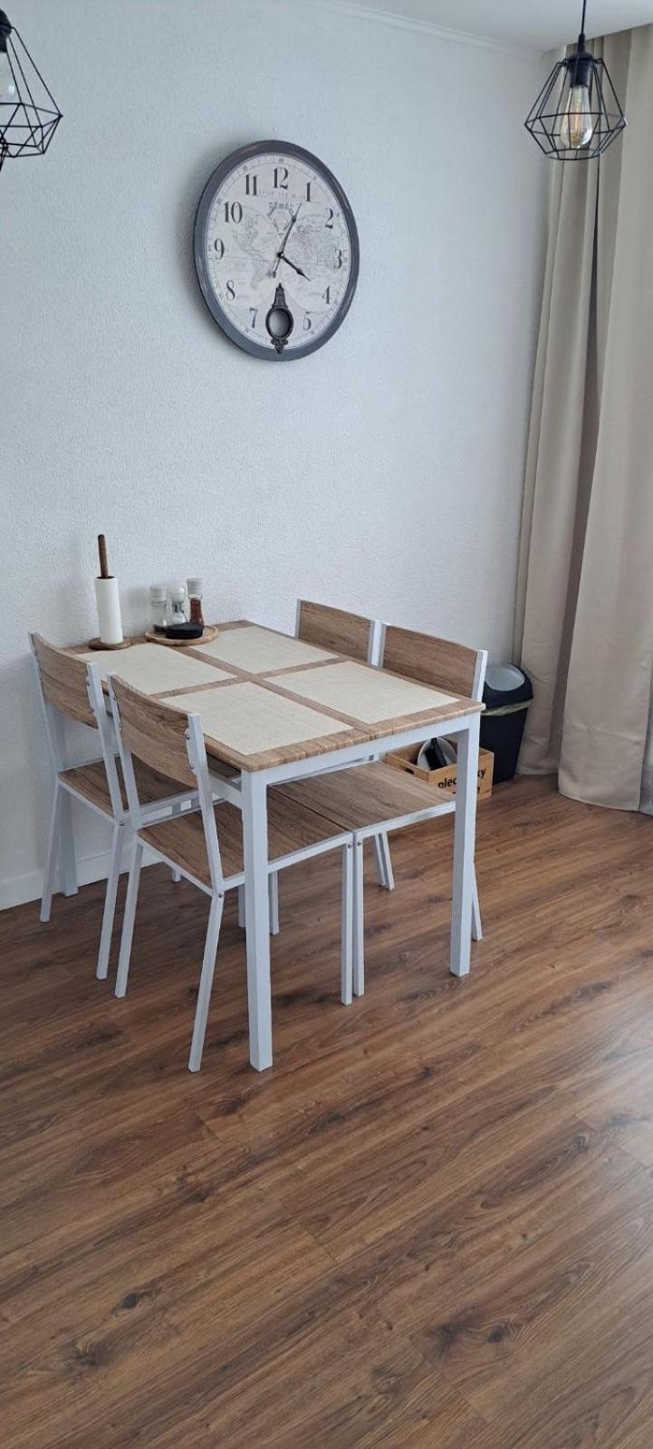 Utulny Apartman Blizko Centra Михайлівці Екстер'єр фото