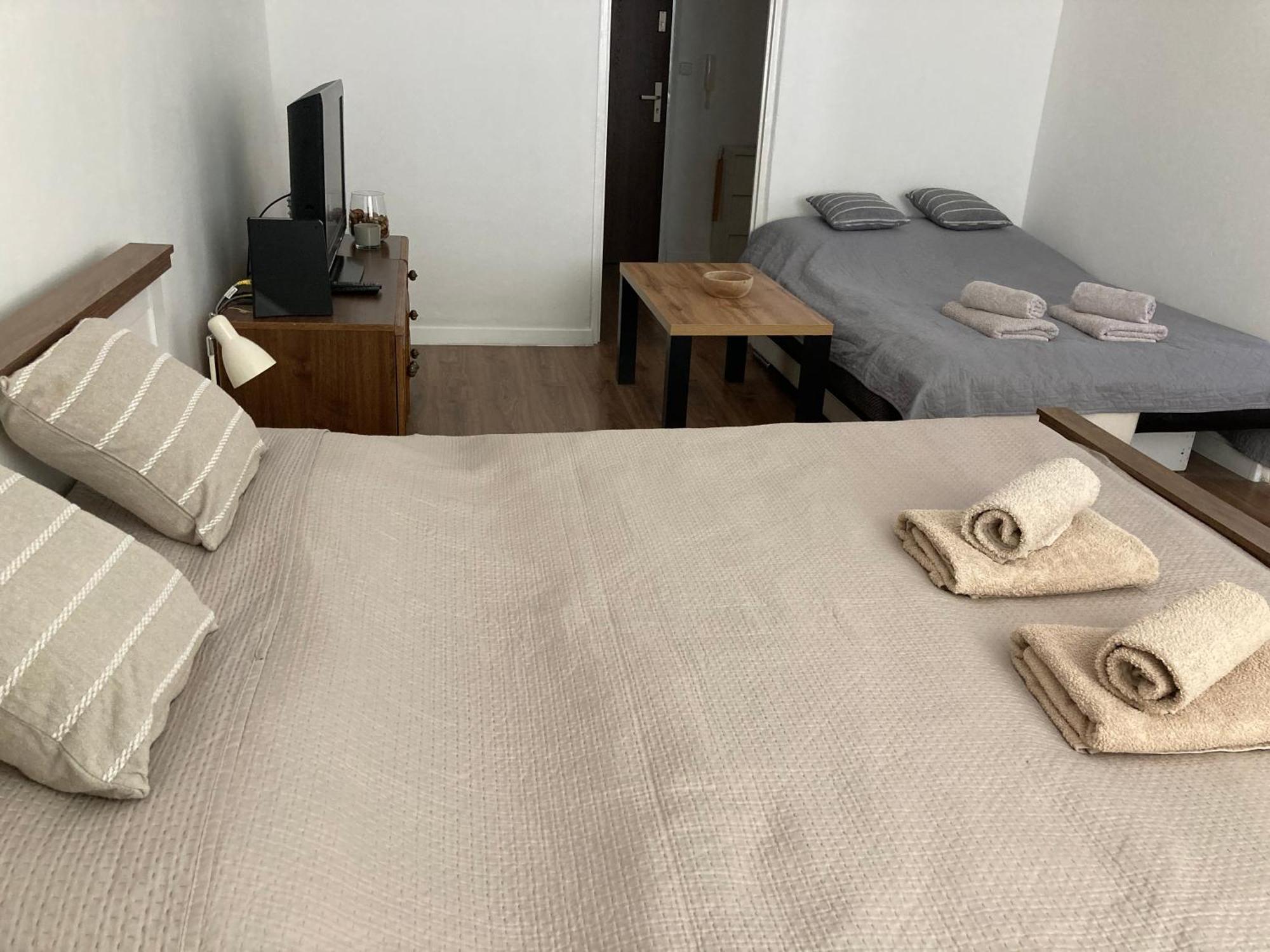 Utulny Apartman Blizko Centra Михайлівці Екстер'єр фото
